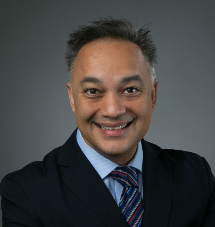 Dr Umair Shah